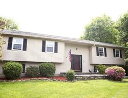 Pre-foreclosure Listing in LOOMIS ST NORTH GRANBY, CT 06060