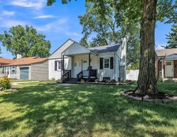 Pre-foreclosure in  E DUNEDIN RD Columbus, OH 43224