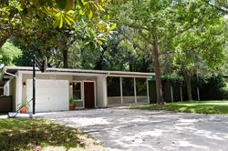 Pre-foreclosure in  LANDO LN Orlando, FL 32806