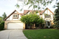 Pre-foreclosure in  STANTON DR Naperville, IL 60540