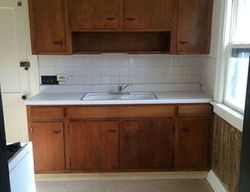 Pre-foreclosure in  E 110TH ST Cleveland, OH 44125