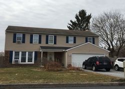 Pre-foreclosure in  BUCKINGHAM AVE Mechanicsburg, PA 17055