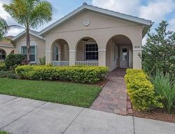 Pre-foreclosure in  SORRENTO LN Naples, FL 34114