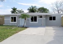 Pre-foreclosure Listing in NW 46TH ST FORT LAUDERDALE, FL 33309