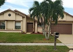 Pre-foreclosure in  NW 17TH ST Fort Lauderdale, FL 33322