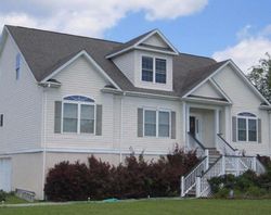 Pre-foreclosure in  COUNTRY RD Beaufort, SC 29906