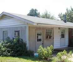 Pre-foreclosure in  W VINE ST Sheridan, AR 72150