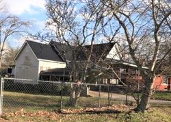 Pre-foreclosure in  CABOT AVE Gadsden, AL 35904