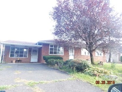 Pre-foreclosure in  LINDEN AVE Mount Ephraim, NJ 08059