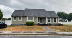 Pre-foreclosure in  SANFORD RD Pennsville, NJ 08070