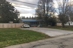 Pre-foreclosure in  INDIAN HILLS DR Bristol, TN 37620