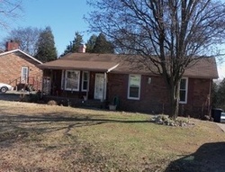Pre-foreclosure Listing in TOWNSHIP DR HENDERSONVILLE, TN 37075