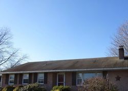 Pre-foreclosure Listing in JOY DR GREENCASTLE, PA 17225