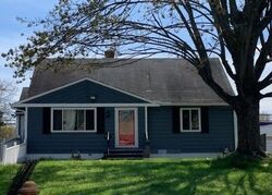 Pre-foreclosure in  CARBONE DR Columbus, OH 43224