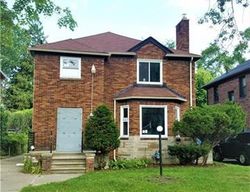 Pre-foreclosure in  ASBURY PARK Detroit, MI 48227