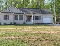 Pre-foreclosure in  JULIEN ST Woodford, VA 22580