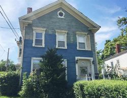 Pre-foreclosure Listing in SARATOGA AVE WATERFORD, NY 12188