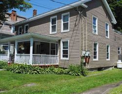 Pre-foreclosure Listing in W MAIN ST CAMBRIDGE, NY 12816