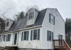 Pre-foreclosure Listing in WILEY HILL RD LONDONDERRY, NH 03053