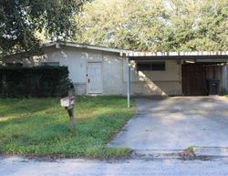 Pre-foreclosure in  TRIANGLE DR Vidor, TX 77662