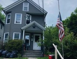 Pre-foreclosure in  WOODSIDE AVE Newton, NJ 07860