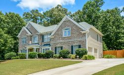Pre-foreclosure in  ELLINGTON WAY Atlanta, GA 30349