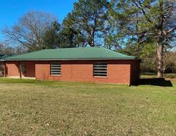 Pre-foreclosure in  HIGHWAY 165 Pollock, LA 71467