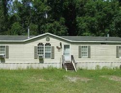 Pre-foreclosure Listing in SE MAID MARION LN HIGH SPRINGS, FL 32643