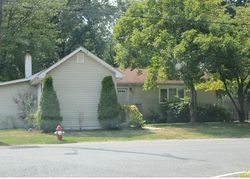 Pre-foreclosure in  LAKE AVE Burlington, NJ 08016