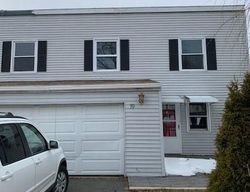 Pre-foreclosure Listing in AFTON TER MIDDLETOWN, CT 06457