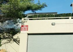 Pre-foreclosure in  HAWTHORNE CT NE # 26 Washington, DC 20017