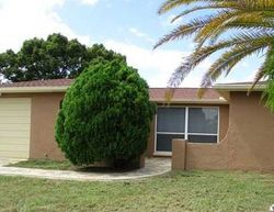 Pre-foreclosure Listing in HUNT CLUB LN PORT RICHEY, FL 34668