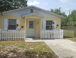 Pre-foreclosure Listing in ROBIE AVE MOUNT DORA, FL 32757