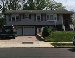 Pre-foreclosure Listing in W BROWN ST SOMERVILLE, NJ 08876
