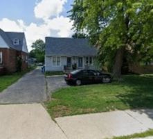 Pre-foreclosure Listing in LEE ST DES PLAINES, IL 60018