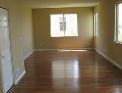 Pre-foreclosure in  HAMILTON ST Shorewood, IL 60404