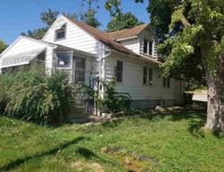 Pre-foreclosure in  WATERLOO RD Cedar Falls, IA 50613