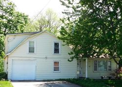 Pre-foreclosure Listing in ANN ST GRINNELL, IA 50112