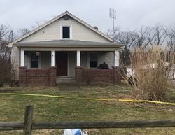 Pre-foreclosure in  SUNSHINE PARK RD Steubenville, OH 43953