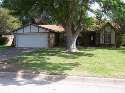 Pre-foreclosure in  BRIAR RUN Fort Worth, TX 76126