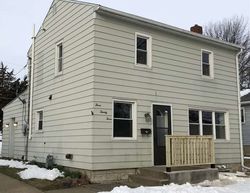 Pre-foreclosure Listing in 19TH PL CLINTON, IA 52732