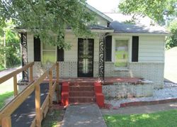 Pre-foreclosure Listing in GAP RD KNOXVILLE, TN 37921