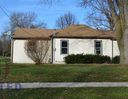 Pre-foreclosure in  W CLIFTON AVE Sioux City, IA 51104