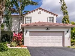 Pre-foreclosure in  NW 11TH PL Fort Lauderdale, FL 33323