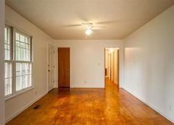 Pre-foreclosure Listing in 6TH AVE SW HUNTSVILLE, AL 35805