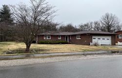 Pre-foreclosure Listing in E THOMAS AVE TERRE HAUTE, IN 47805