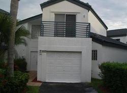 Pre-foreclosure in  NE 212TH ST Miami, FL 33179