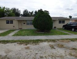 Pre-foreclosure in  NE 184TH TER Miami, FL 33179