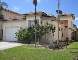 Pre-foreclosure in  SW 213TH LN Miami, FL 33189