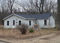 Pre-foreclosure in  S AINGER RD Olivet, MI 49076